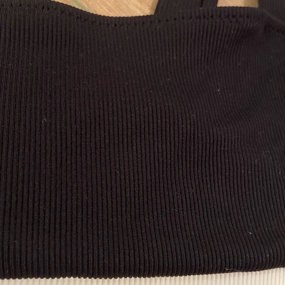 Super cute bikini top - Picture 3 of 6